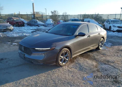 2023 Honda Accord Ex z USA, uszkodzony, nr VIN 1HGCY1F39PA032920